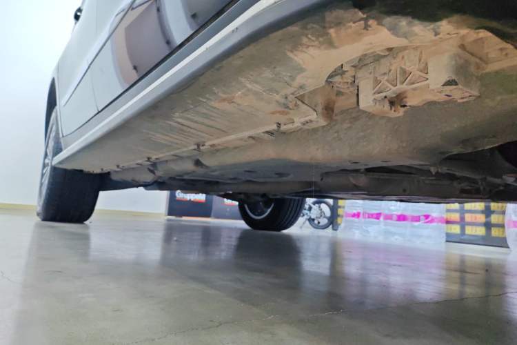 Used BAIC Off-Road BJ90 2020 3.0T Navigator Edition Right Side Sill
