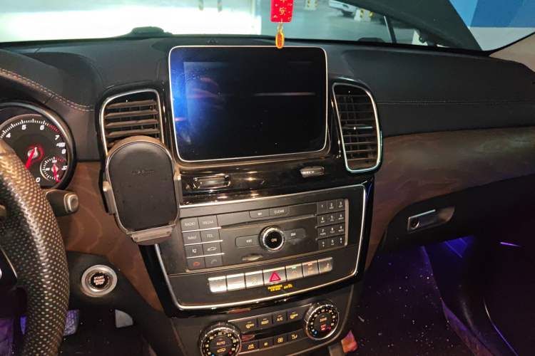 Used BAIC Off-Road BJ90 2021 3.0T Zhenrong Edition Audio And AC Panel
