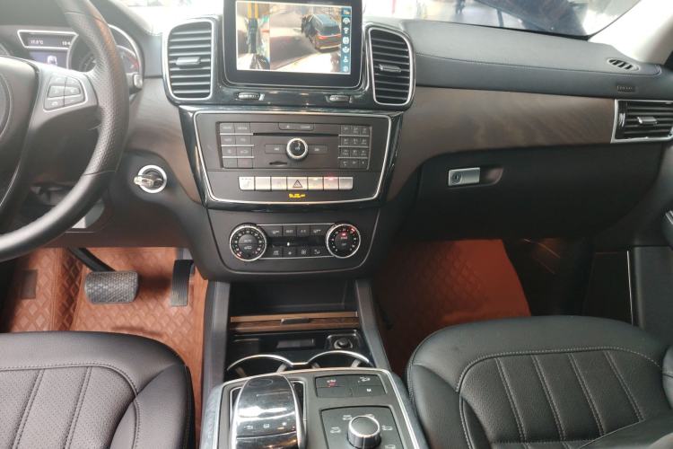 Used BAIC Off-Road BJ90 2021 3.0T Zhenrong Edition Audio And AC Panel