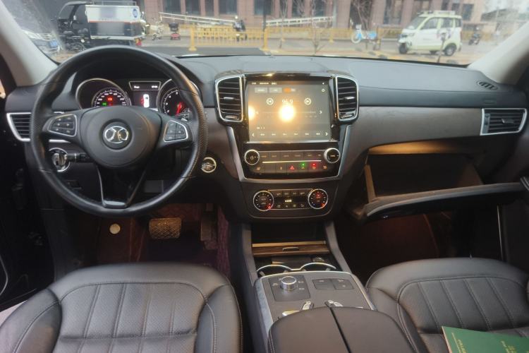 Used BAIC Off-Road BJ90 2021 4.0T Prestige Edition Center Console