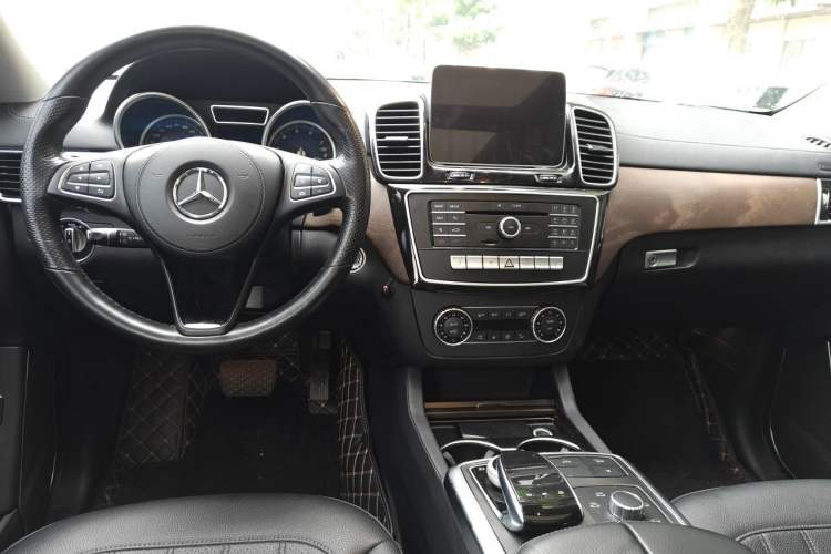 Used BAIC Off-Road BJ90 2021 3.0T Zhenrong Edition Center Console