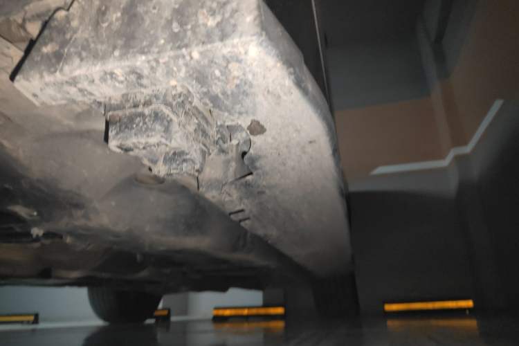 Used BAIC Off-Road BJ90 2021 3.0T Zhenrong Edition Chassis Front Left