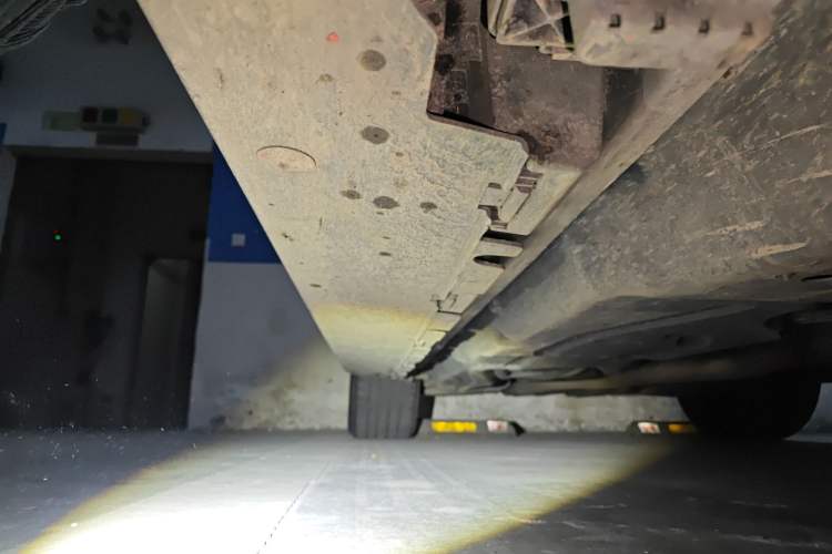 Used BAIC Off-Road BJ90 2021 3.0T Zhenrong Edition Chassis Front Right
