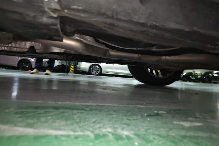 Used BAIC Off-Road BJ90 2021 3.0T Zhenrong Edition Chassis Rear Left