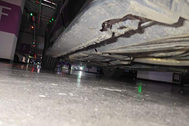 Used BAIC Off-Road BJ90 2021 3.0T Zhenrong Edition Chassis Rear Left