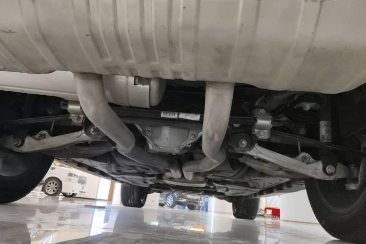 Used BAIC Off-Road BJ90 2021 4.0T Prestige Edition Chassis Rear