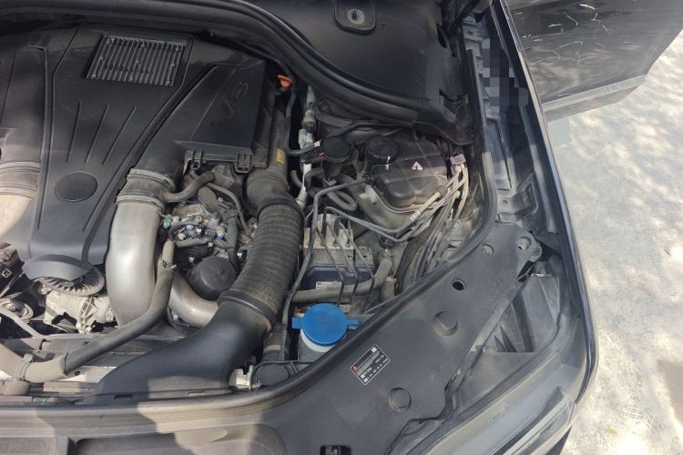 Used BAIC Off-Road BJ90 2021 4.0T Prestige Edition Engine Bay Left