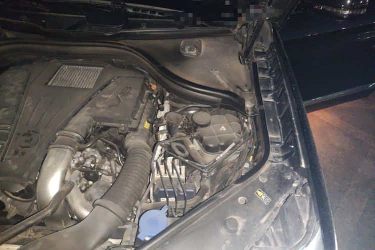 Used BAIC Off-Road BJ90 2021 4.0T Prestige Edition Engine Bay Left