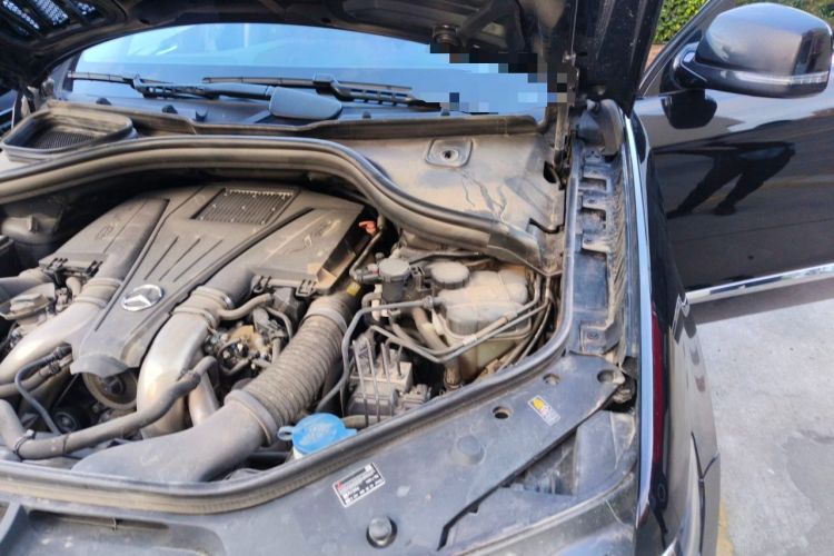 Used BAIC Off-Road BJ90 2021 4.0T Prestige Edition Engine Bay Left