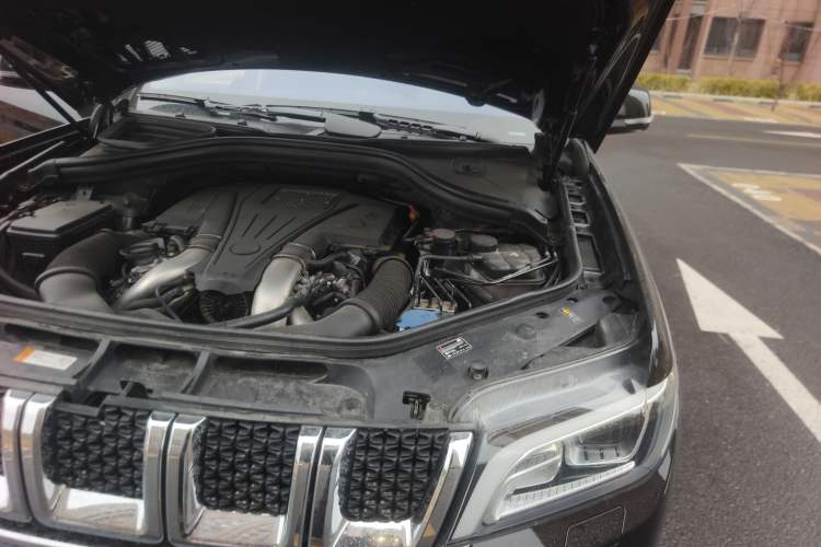 Used BAIC Off-Road BJ90 2021 4.0T Prestige Edition Engine Bay Left