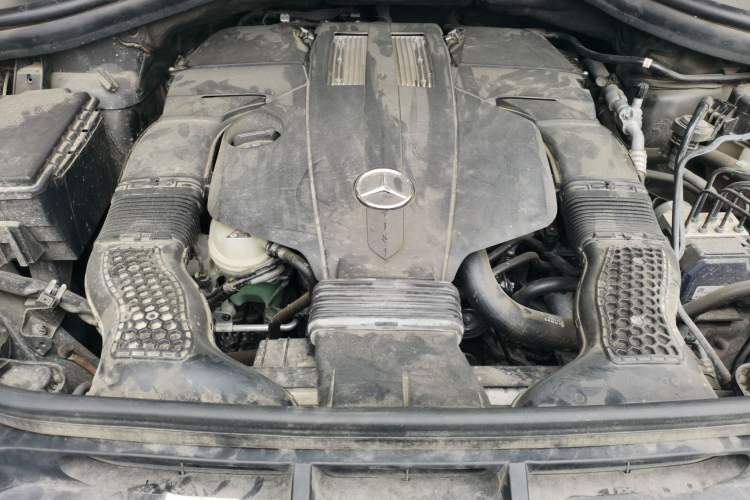 Used BAIC Off-Road BJ90 2021 3.0T Zhenrong Edition Engine Bay