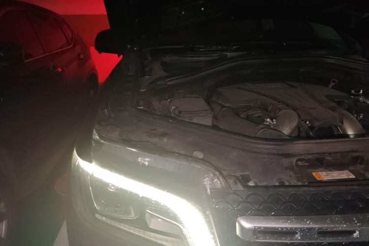 Used BAIC Off-Road BJ90 2021 4.0T Prestige Edition Engine Bay Right