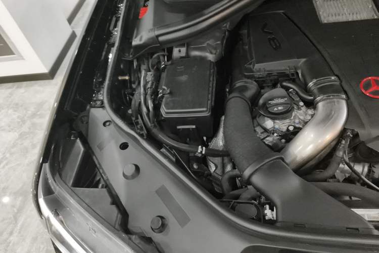 Used BAIC Off-Road BJ90 2021 4.0T Prestige Edition Engine Bay Right