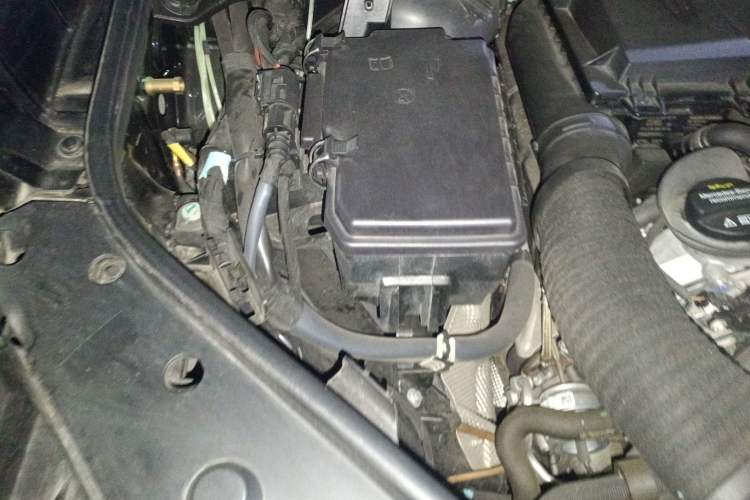 Used BAIC Off-Road BJ90 2021 4.0T Prestige Edition Engine Bay Right