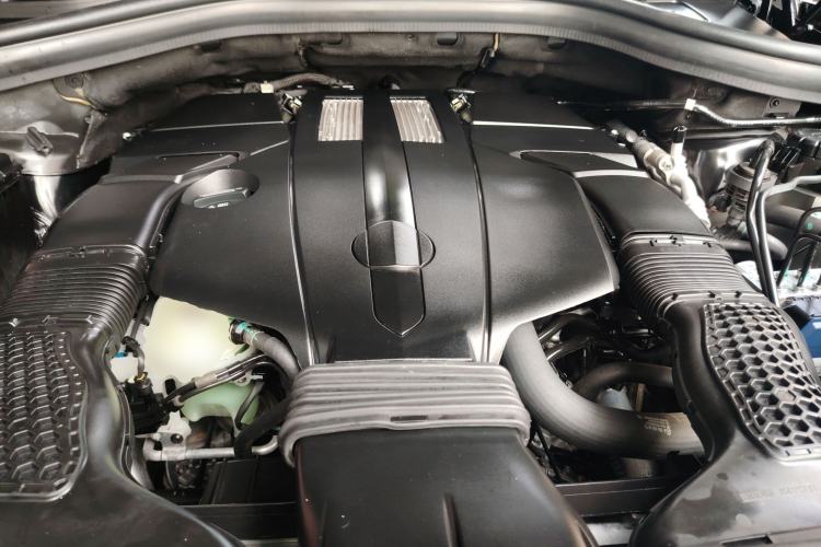 Used BAIC Off-Road BJ90 2021 3.0T Zhenrong Edition Engine Bay