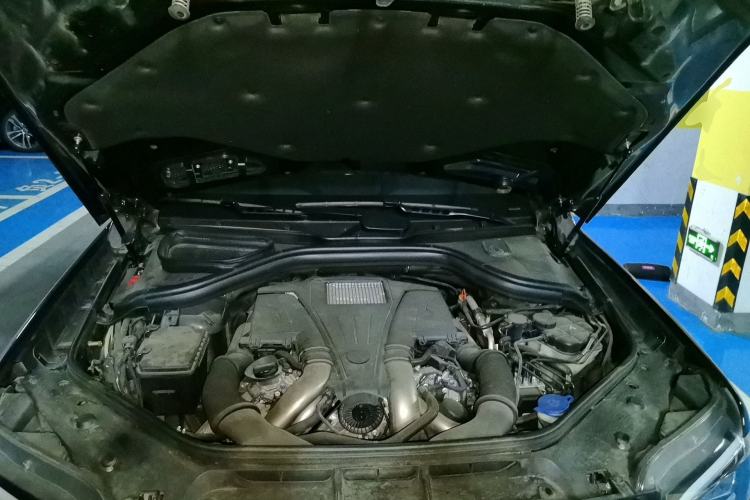 Used BAIC Off-Road BJ90 2021 4.0T Prestige Edition Engine Bay
