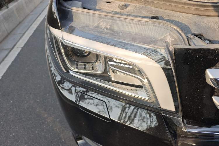 Used BAIC Off-Road BJ90 2021 3.0T Zhenrong Edition Exterior 4