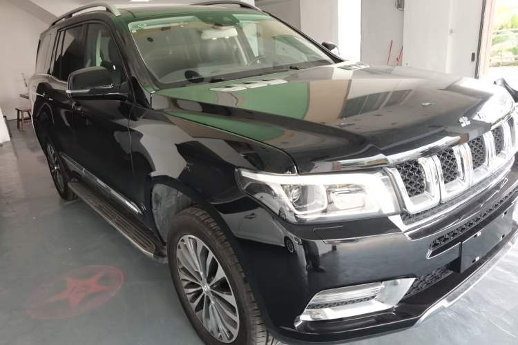 Used BAIC Off-Road BJ90 2021 4.0T Prestige Edition Front Right 45 Deg