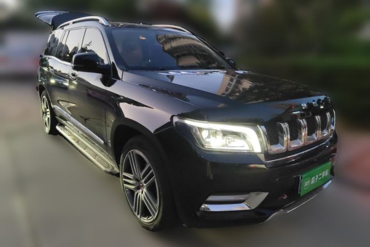 Used BAIC Off-Road BJ90 2021 4.0T Prestige Edition Front Right 45 Deg