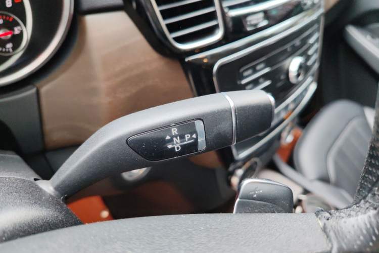 Used BAIC Off-Road BJ90 2021 3.0T Zhenrong Edition Gear Lever