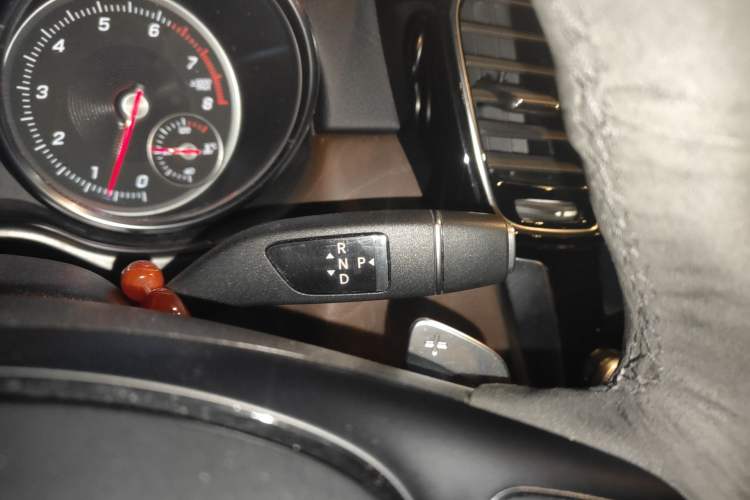 Used BAIC Off-Road BJ90 2021 3.0T Zhenrong Edition Gear Lever