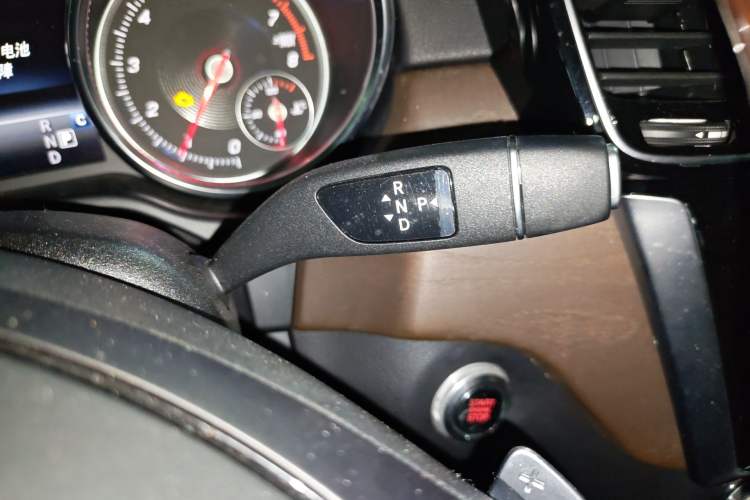 Used BAIC Off-Road BJ90 2021 3.0T Zhenrong Edition Gear Lever