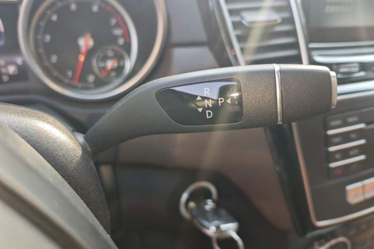 Used BAIC Off-Road BJ90 2021 3.0T Zhenrong Edition Gear Lever