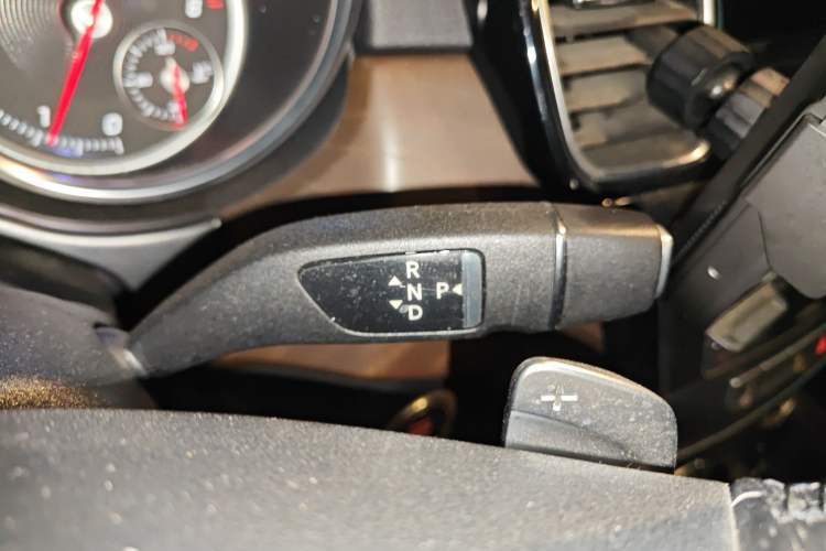 Used BAIC Off-Road BJ90 2021 3.0T Zhenrong Edition Gear Lever