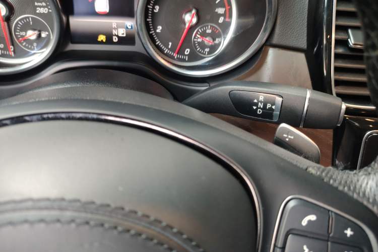 Used BAIC Off-Road BJ90 2021 3.0T Zhenrong Edition Gear Lever