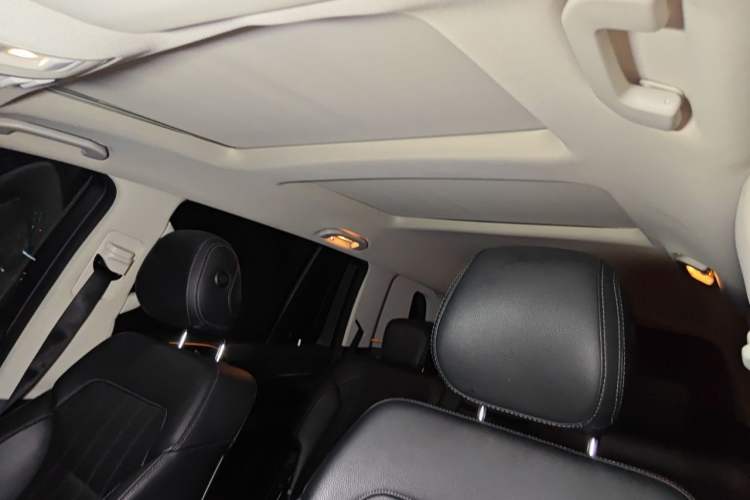 Used BAIC Off-Road BJ90 2021 3.0T Zhenrong Edition Headliner