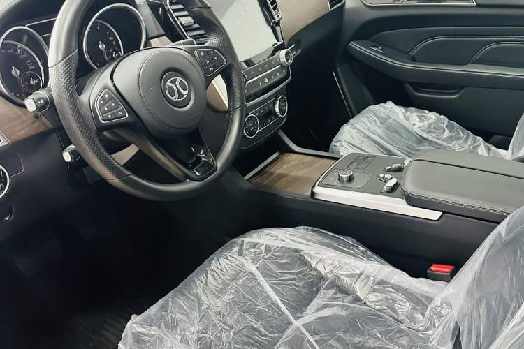 Used BAIC Off-Road BJ90 2021 4.0T Prestige Edition Interior 1