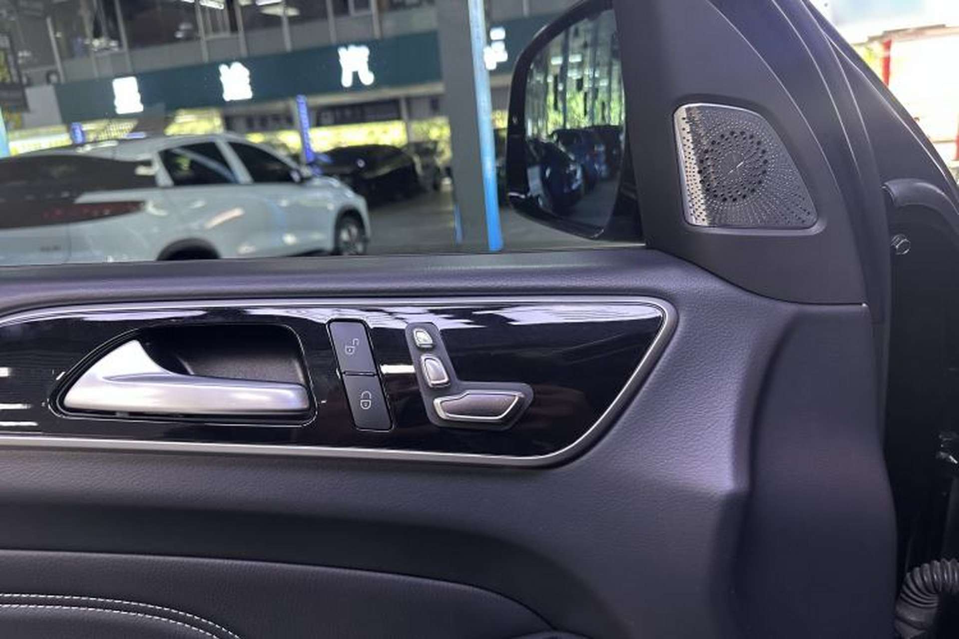 Used BAIC Off-Road BJ90 2021 3.0T Zhenrong Edition Interior 10