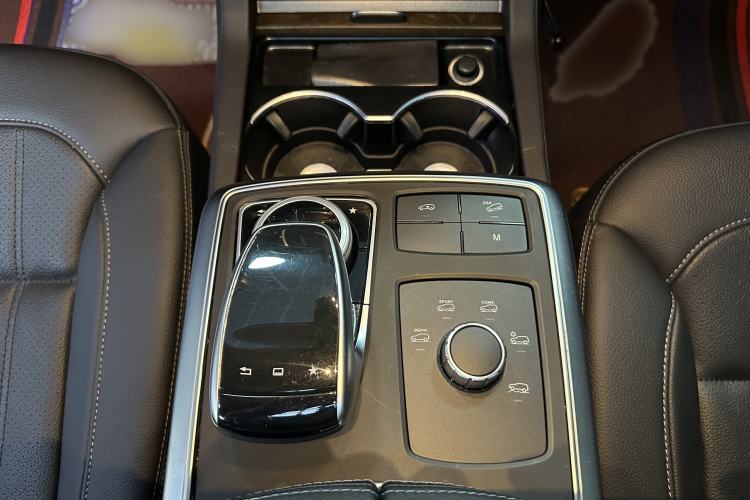 Used BAIC Off-Road BJ90 2021 3.0T Zhenrong Edition Interior 12