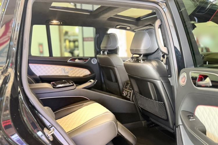 Used BAIC Off-Road BJ90 2021 4.0T Prestige Edition Interior 15