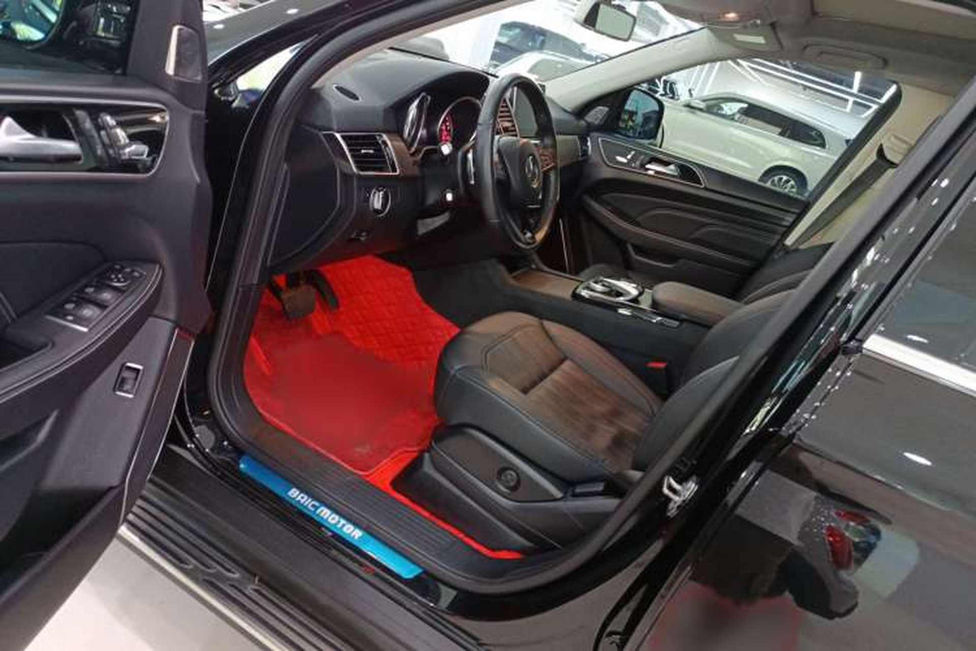 Used BAIC Off-Road BJ90 2021 3.0T Zhenrong Edition Interior 2