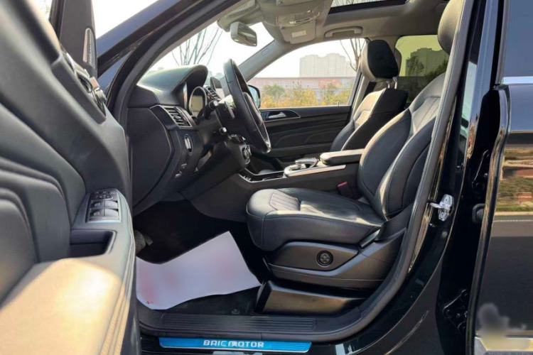 Used BAIC Off-Road BJ90 2021 4.0T Prestige Edition Interior 2