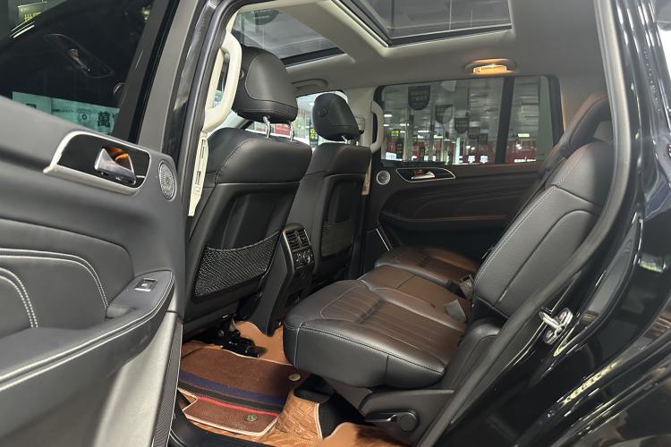 Used BAIC Off-Road BJ90 2021 3.0T Zhenrong Edition Interior 2