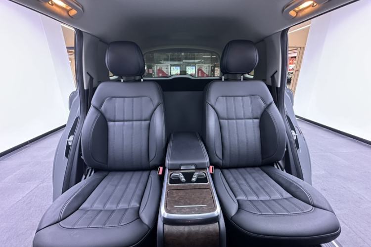 Used BAIC Off-Road BJ90 2021 4.0T Prestige Edition Interior 3