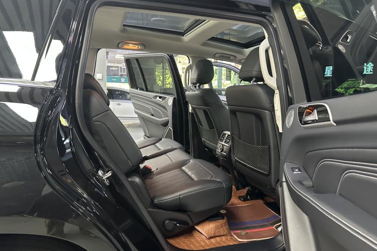 Used BAIC Off-Road BJ90 2021 3.0T Zhenrong Edition Interior 4
