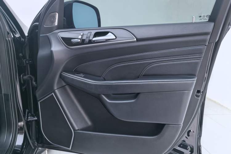 Used BAIC Off-Road BJ90 2021 4.0T Prestige Edition Interior 5