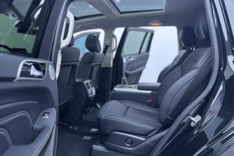 Used BAIC Off-Road BJ90 2021 4.0T Prestige Edition Interior 5