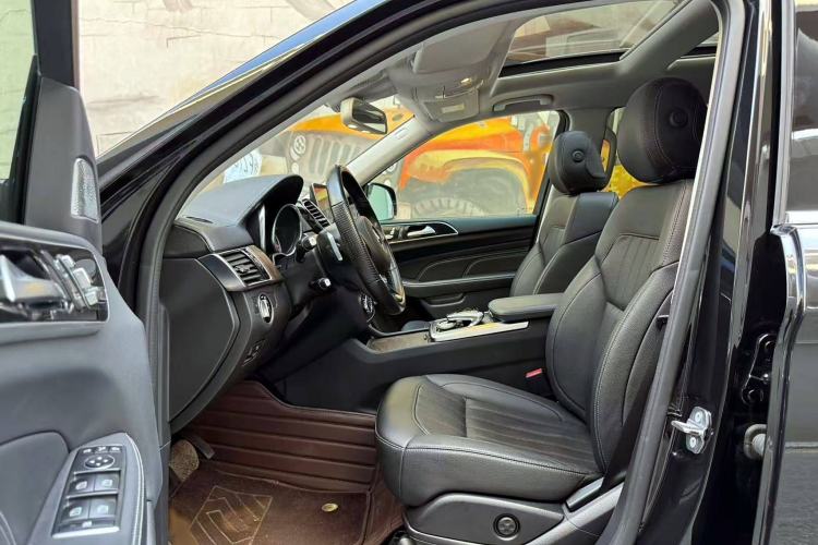Used BAIC Off-Road BJ90 2021 3.0T Zhenrong Edition Interior 6