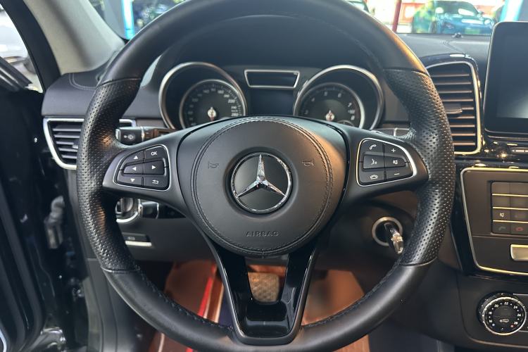 Used BAIC Off-Road BJ90 2021 3.0T Zhenrong Edition Interior 6