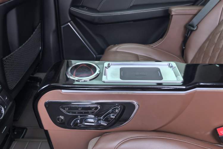 Used BAIC Off-Road BJ90 2021 4.0T Prestige Edition Interior 7