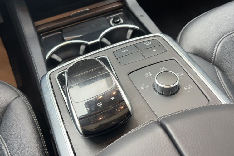 Used BAIC Off-Road BJ90 2021 4.0T Prestige Edition Interior 9