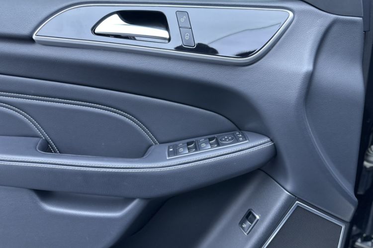 Used BAIC Off-Road BJ90 2021 3.0T Zhenrong Edition Interior 9