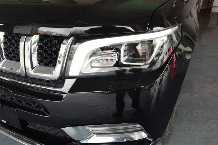Used BAIC Off-Road BJ90 2021 4.0T Prestige Edition Left Front Headlight