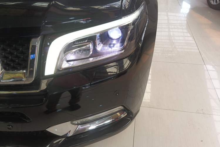 Used BAIC Off-Road BJ90 2021 3.0T Zhenrong Edition Left Front Headlight