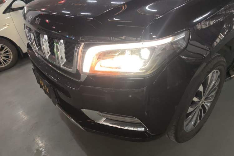 Used BAIC Off-Road BJ90 2021 4.0T Prestige Edition Left Front Headlight