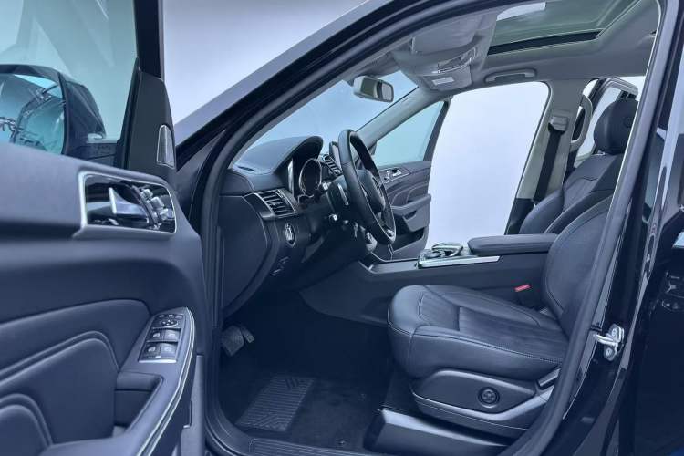 Used BAIC Off-Road BJ90 2021 3.0T Zhenrong Edition Left Front Seat